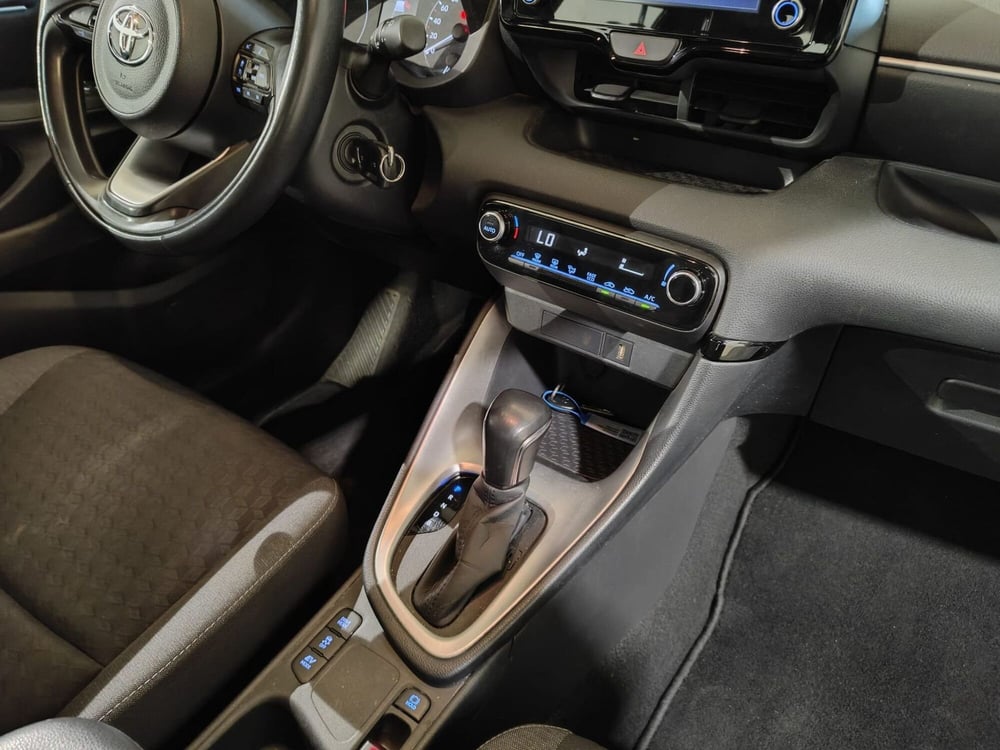 Toyota Yaris usata a Milano (17)
