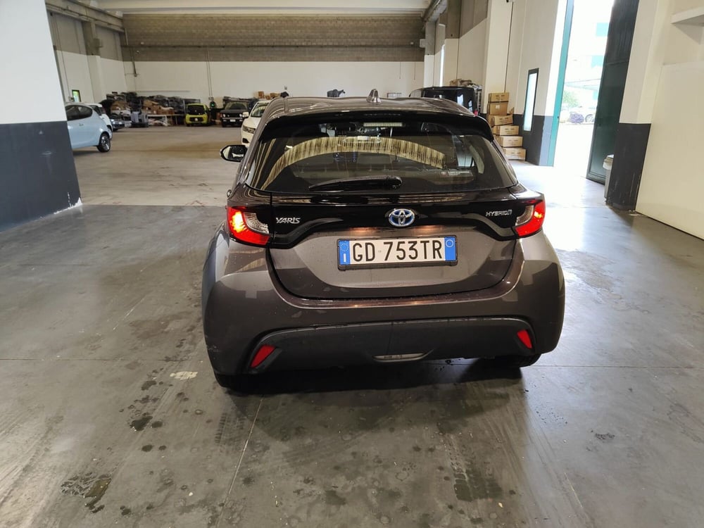 Toyota Yaris usata a Milano (9)