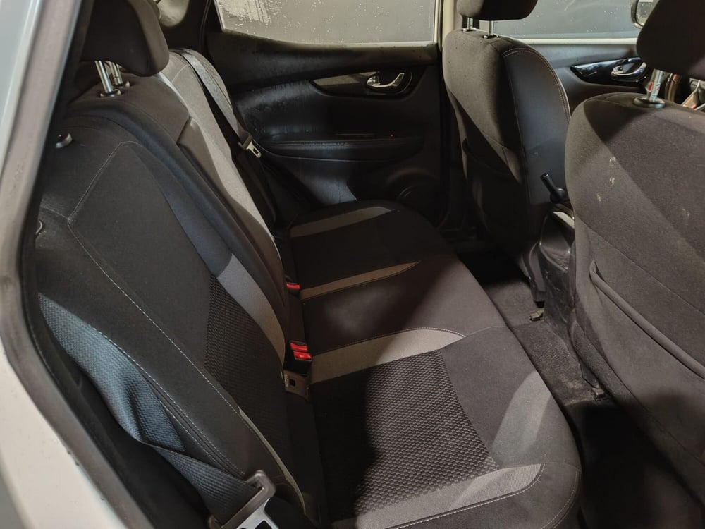 Nissan Qashqai usata a Milano (12)