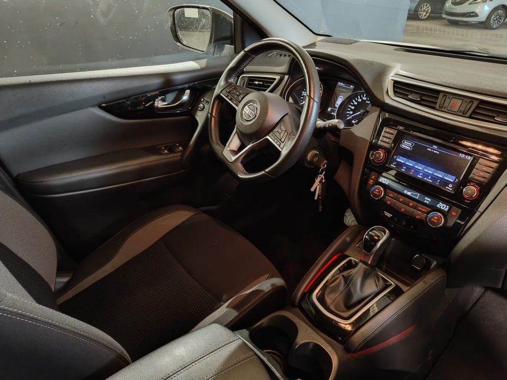 Nissan Qashqai usata a Milano (14)