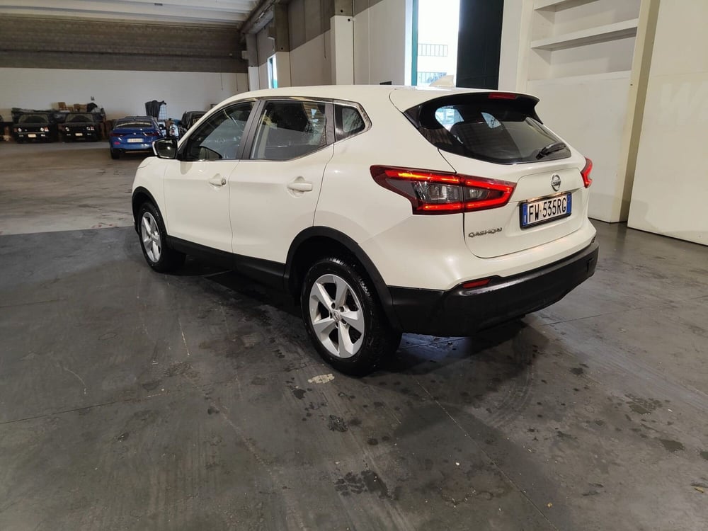 Nissan Qashqai usata a Milano (6)