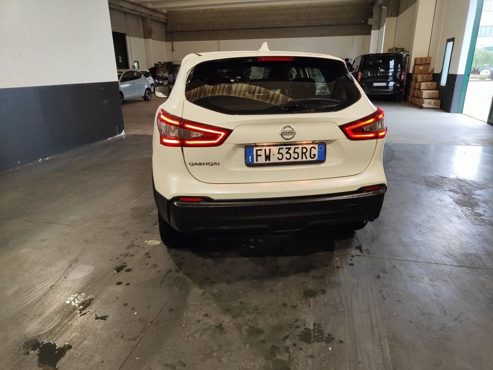 Nissan Qashqai usata a Milano (8)