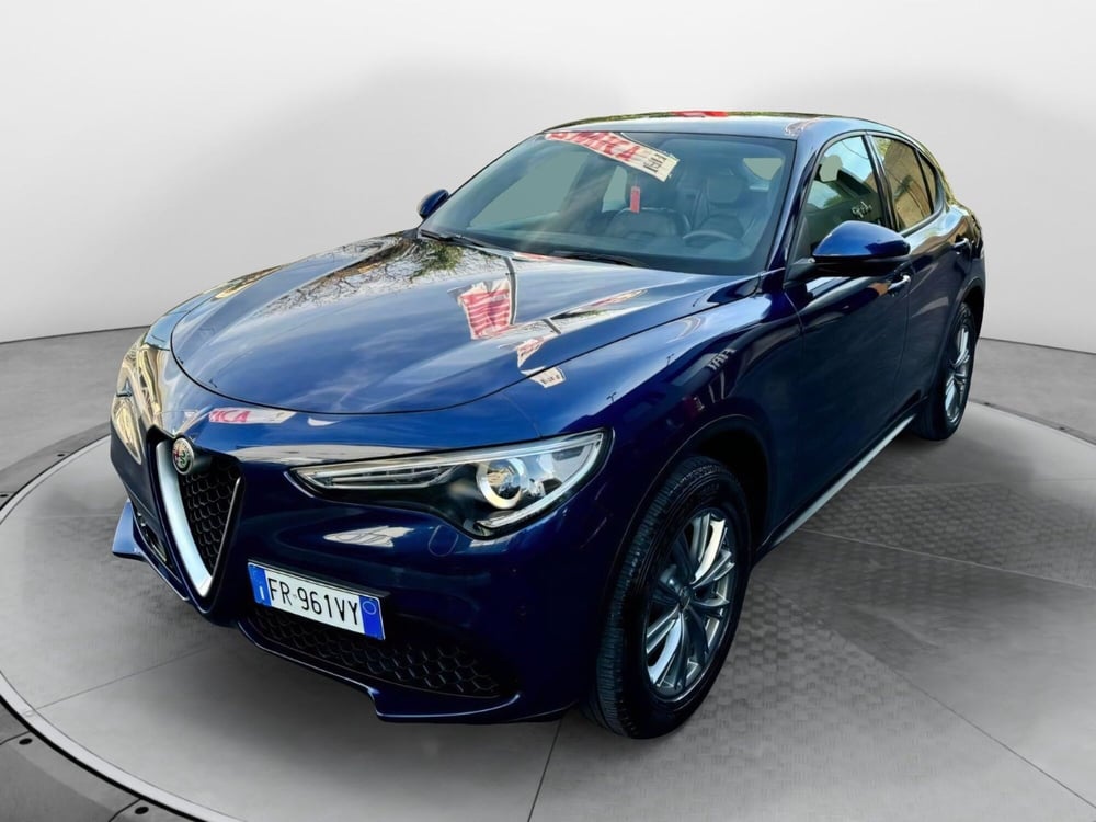Alfa Romeo Stelvio usata a Caserta (2)