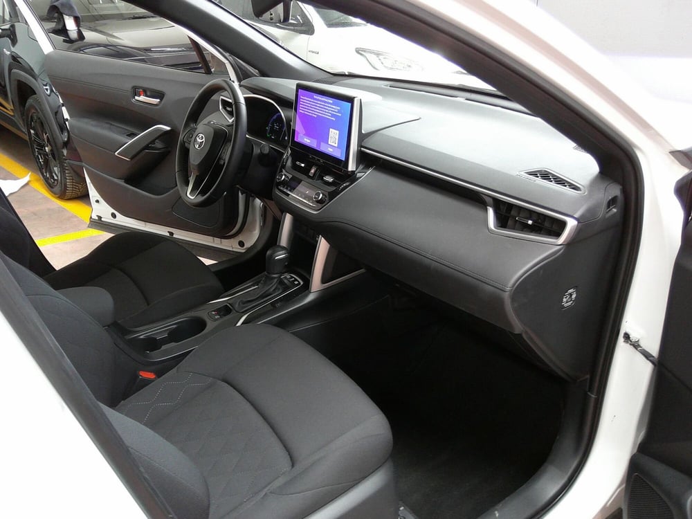 Toyota Corolla Cross Hybrid usata a Treviso (15)