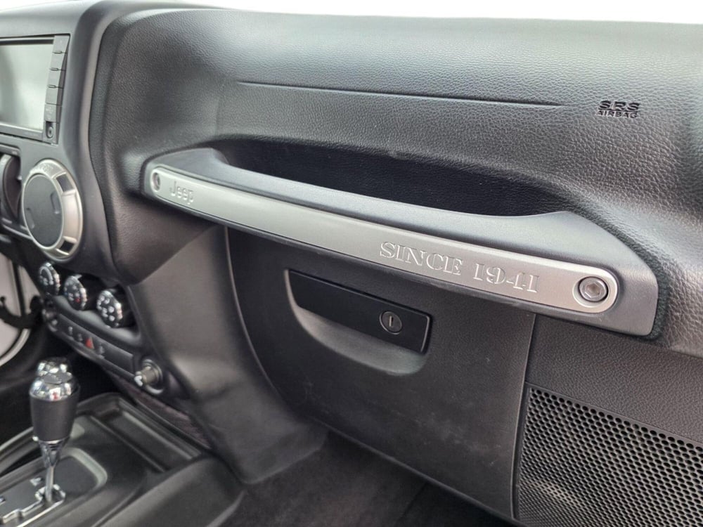Jeep Wrangler usata a Pistoia (15)