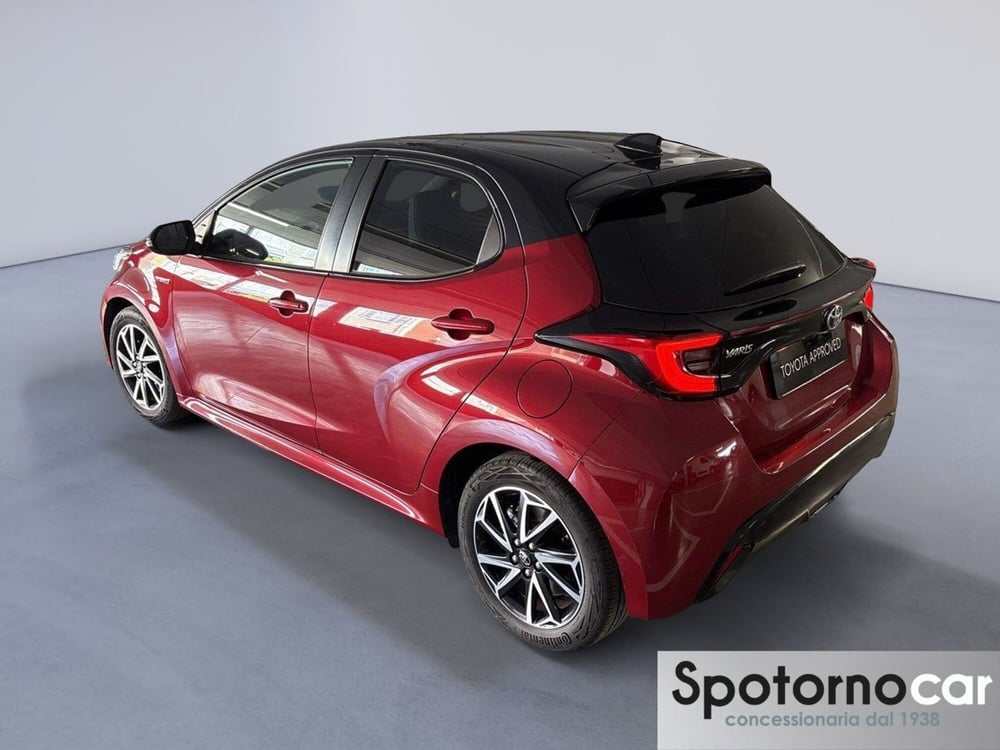 Toyota Yaris usata a Milano (9)