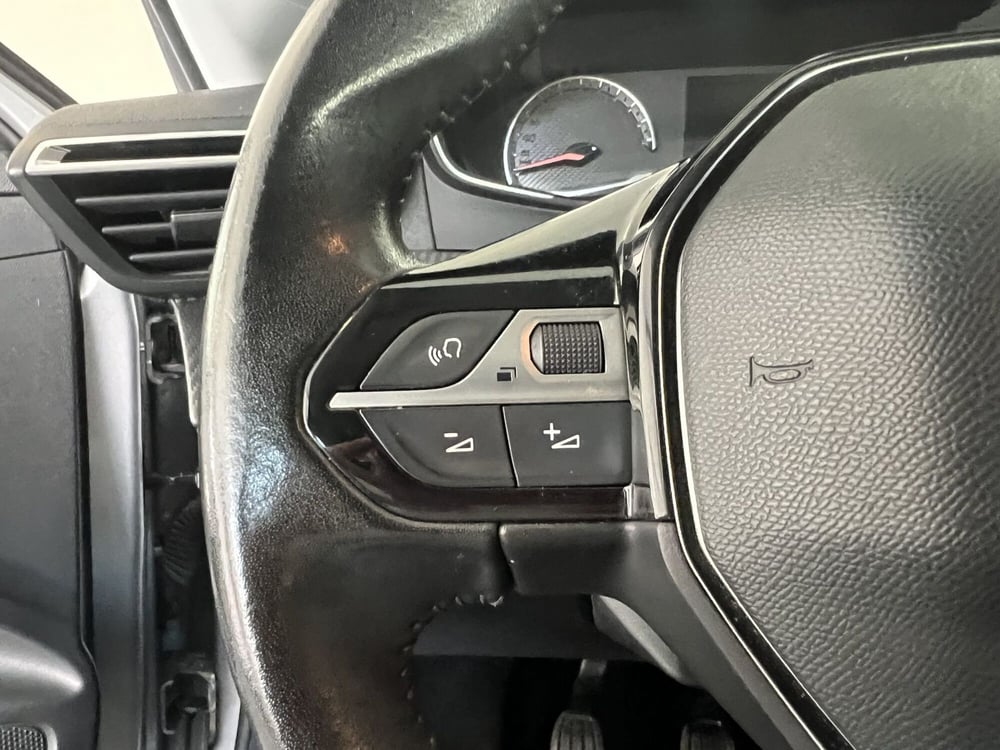 Peugeot 208 usata a Macerata (16)