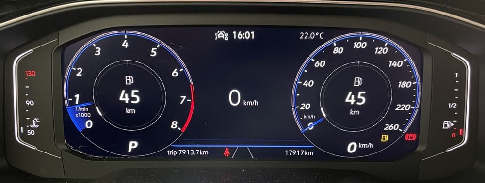 Volkswagen Taigo usata a Novara (15)