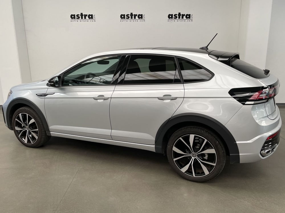 Volkswagen Taigo usata a Novara (6)
