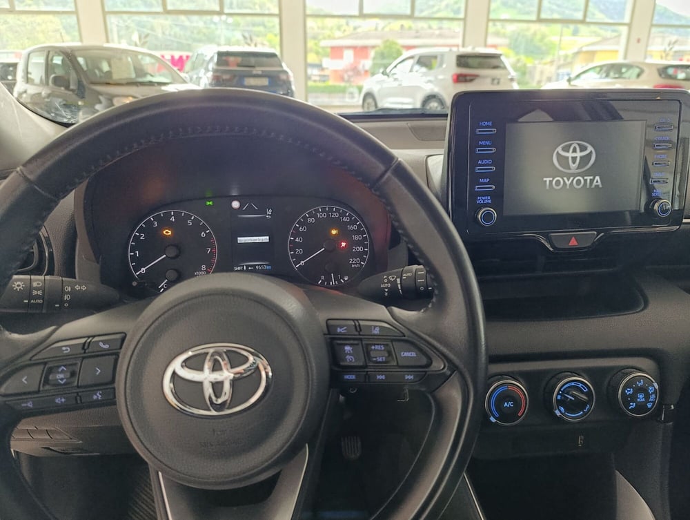 Toyota Yaris usata a Bergamo (7)