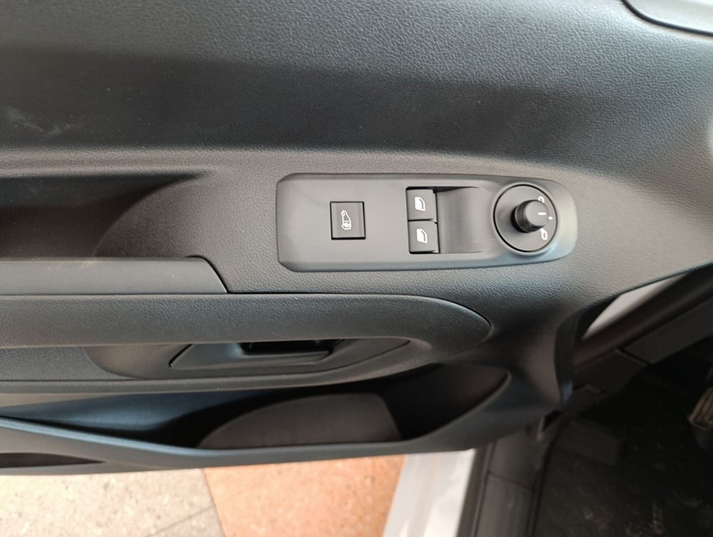 Fiat Doblò Furgone nuova a Bergamo (11)