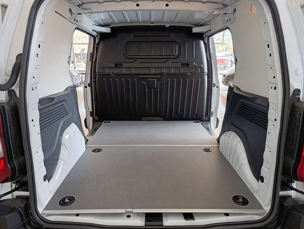 Fiat Doblò Furgone nuova a Bergamo (8)