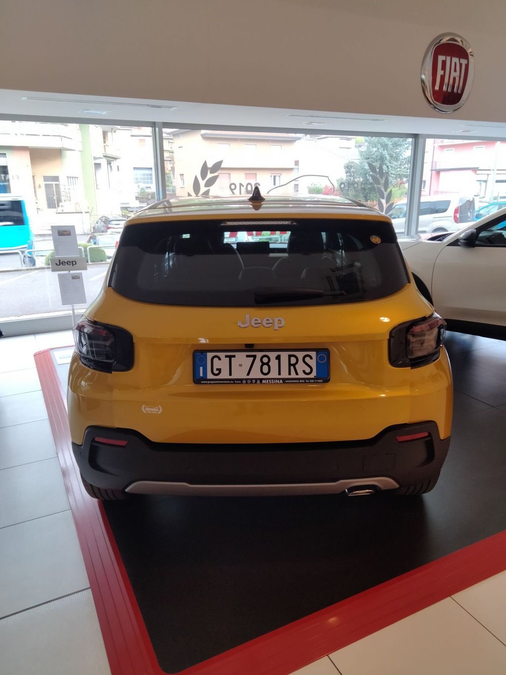 Jeep Avenger nuova a Bergamo (4)