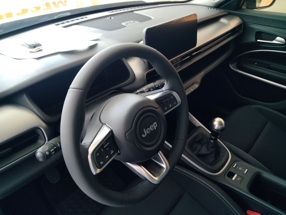 Jeep Avenger nuova a Bergamo (5)