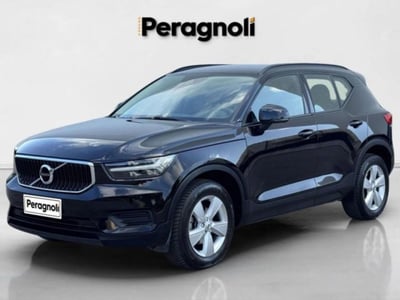 Volvo XC40 T3 Momentum Pro del 2021 usata a Firenze
