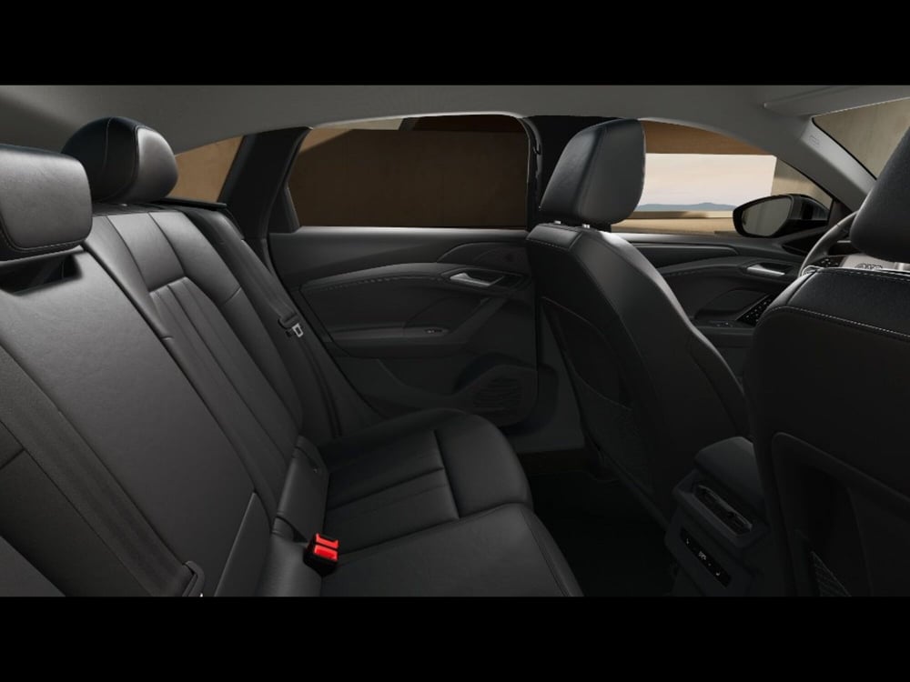 Audi A6 Sportback e-tron nuova a Livorno (10)
