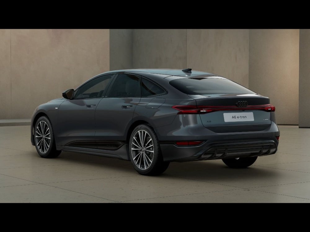 Audi A6 Sportback e-tron nuova a Livorno (2)