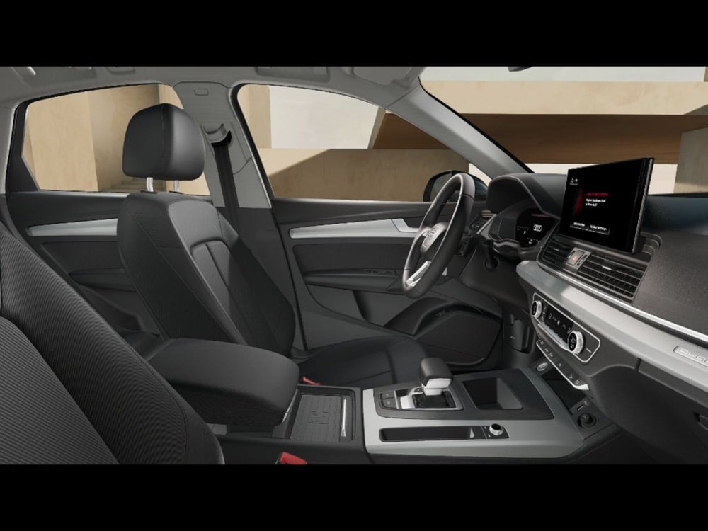Audi Q5 Sportback nuova a Firenze (9)
