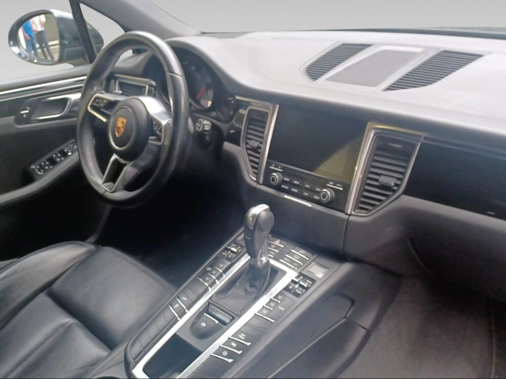 Porsche Macan usata a Firenze (12)