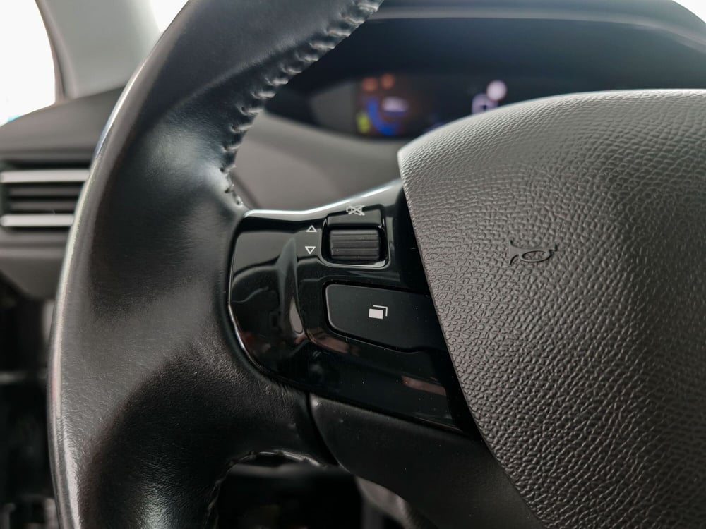Peugeot 308 usata a Palermo (11)