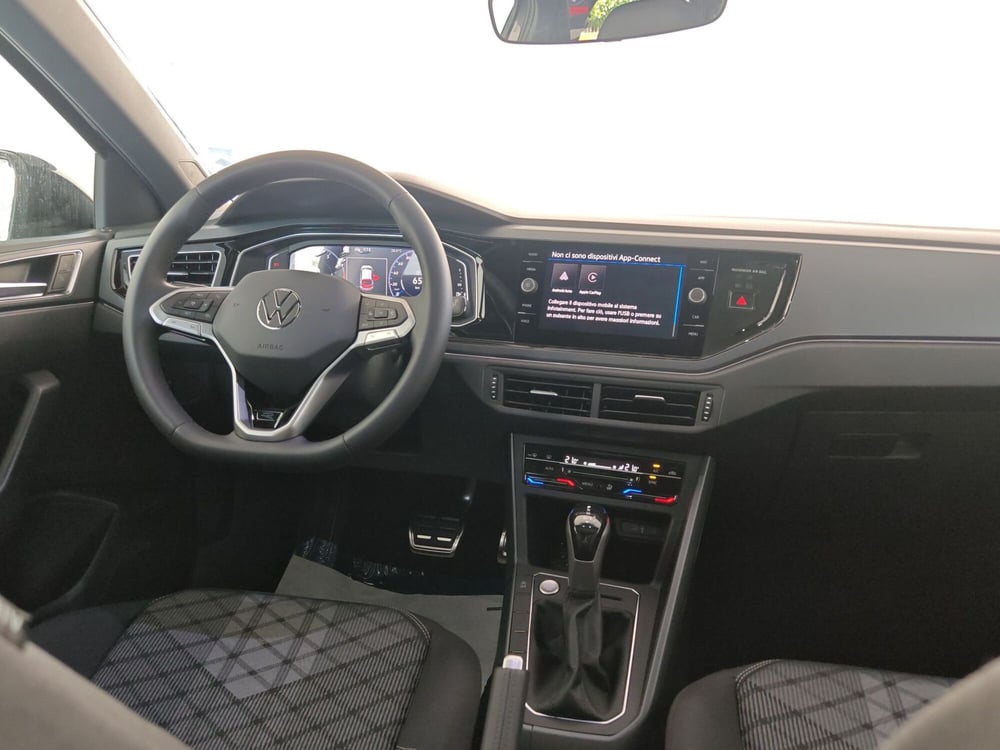 Volkswagen Taigo usata a Palermo (9)