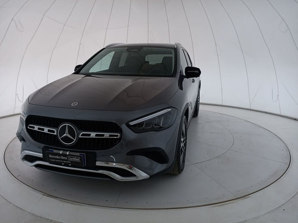 Mercedes-Benz GLA SUV usata a Lecce