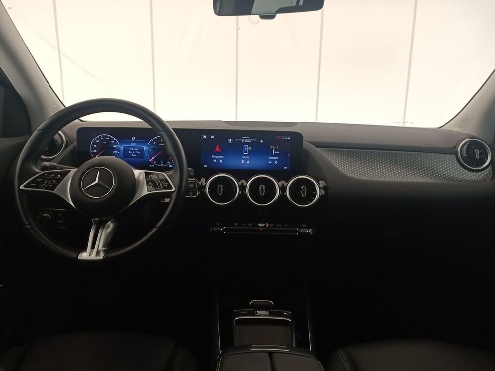 Mercedes-Benz GLA SUV usata a Lecce (10)