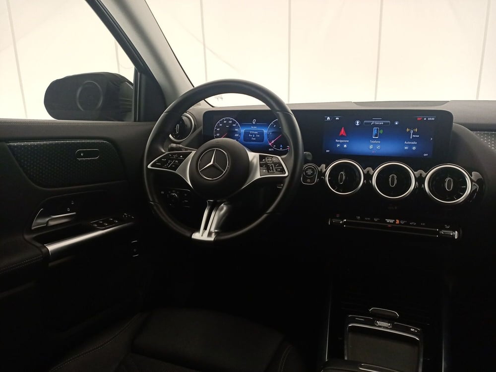 Mercedes-Benz GLA SUV usata a Lecce (9)