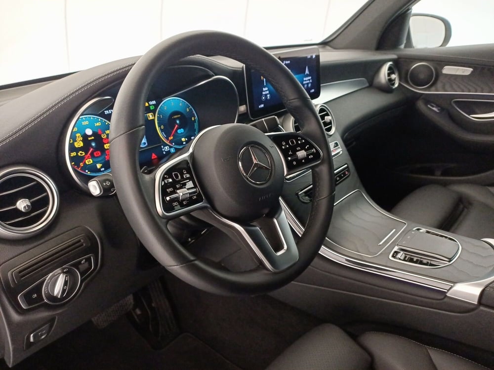 Mercedes-Benz GLC Coupé usata a Bari (5)