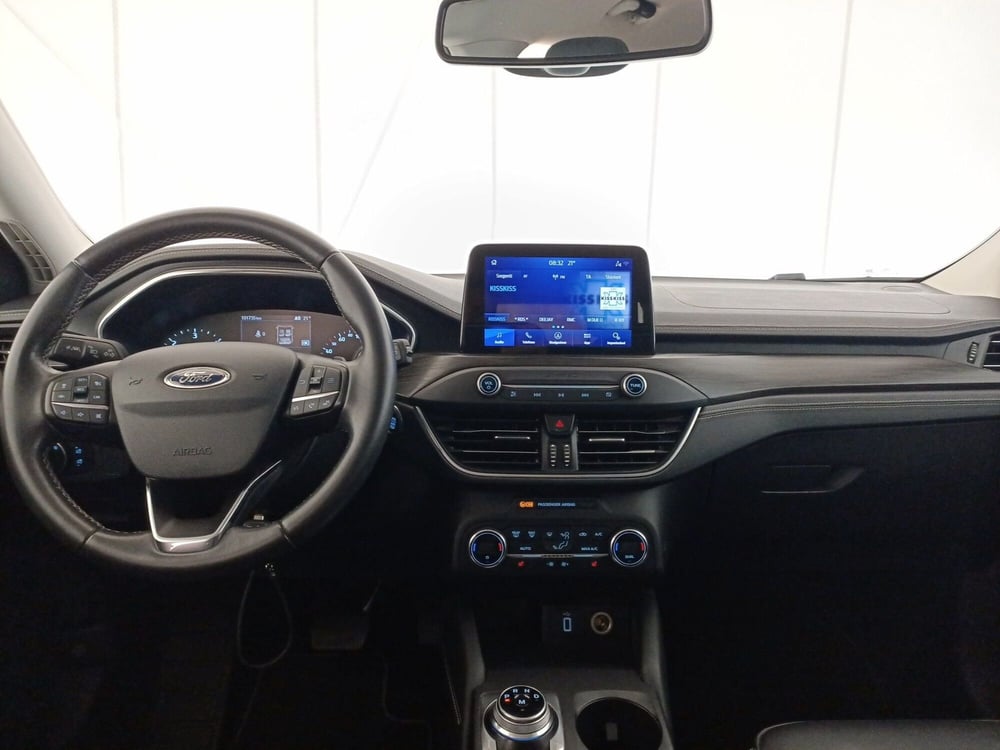 Ford Focus Station Wagon usata a Bari (10)