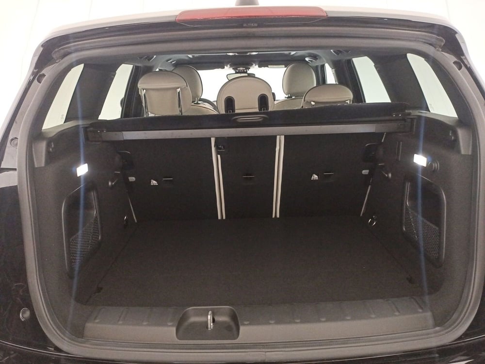 MINI Mini Clubman usata a Bari (13)