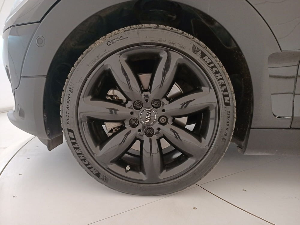 MINI Mini Clubman usata a Bari (14)