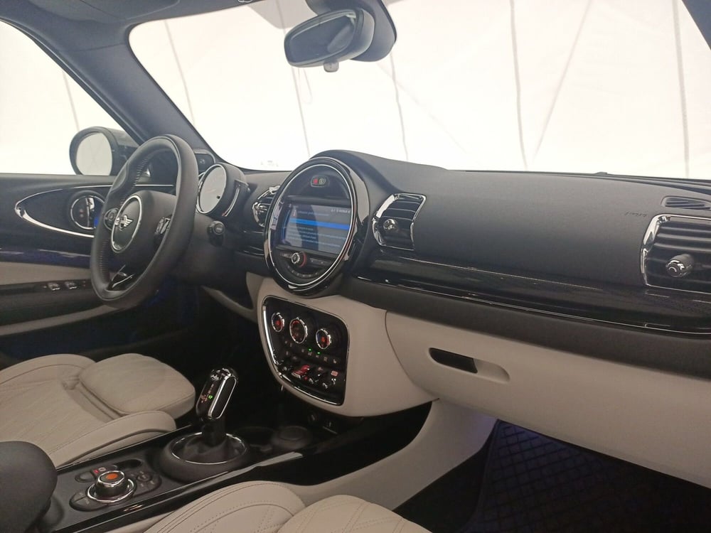MINI Mini Clubman usata a Bari (7)