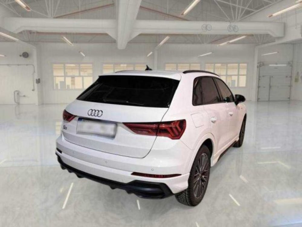 Audi Q3 Sportback usata a Bologna (2)