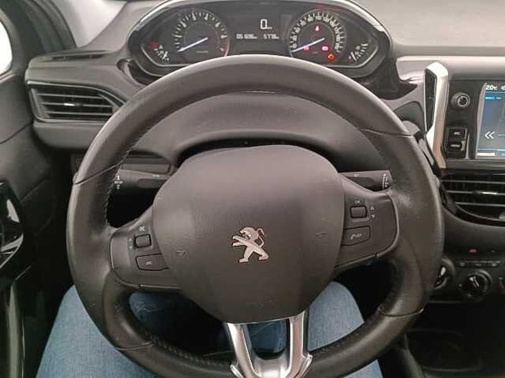 Peugeot 208 usata a Venezia (12)