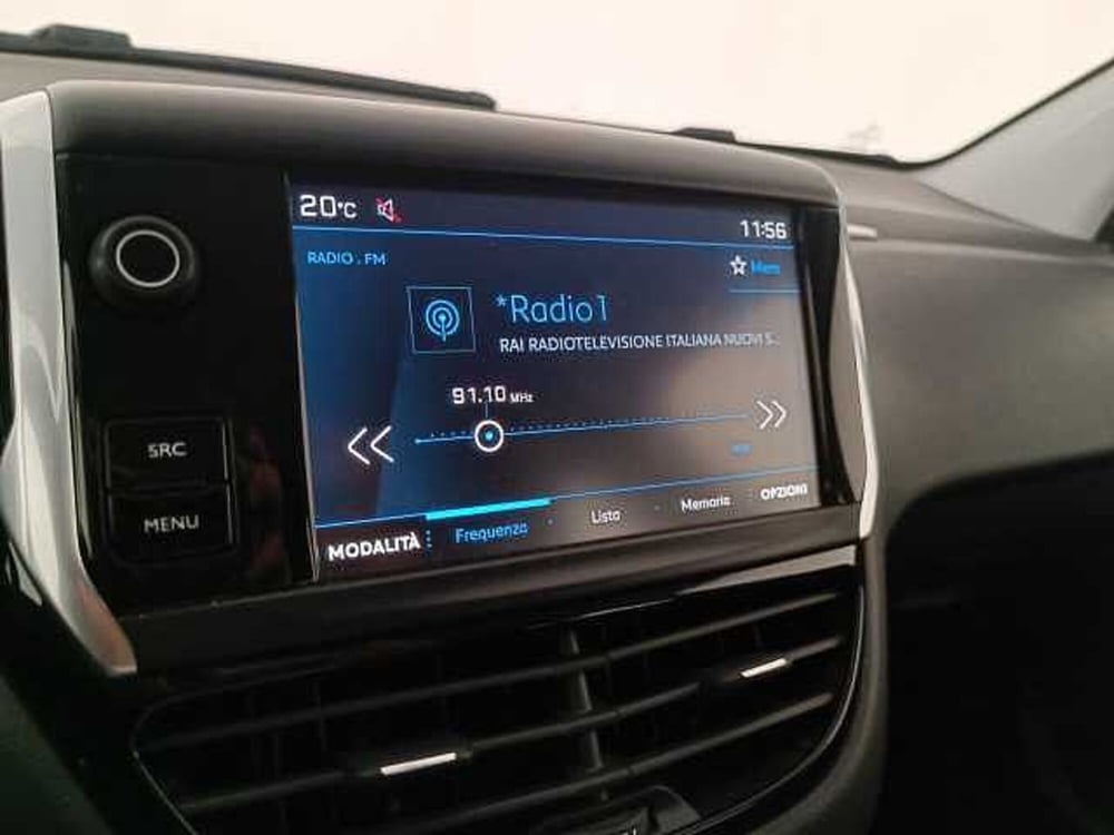 Peugeot 208 usata a Venezia (14)
