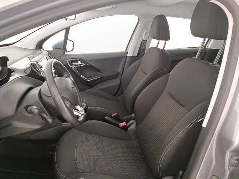 Peugeot 208 usata a Venezia (18)