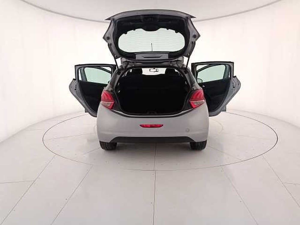 Peugeot 208 usata a Venezia (7)