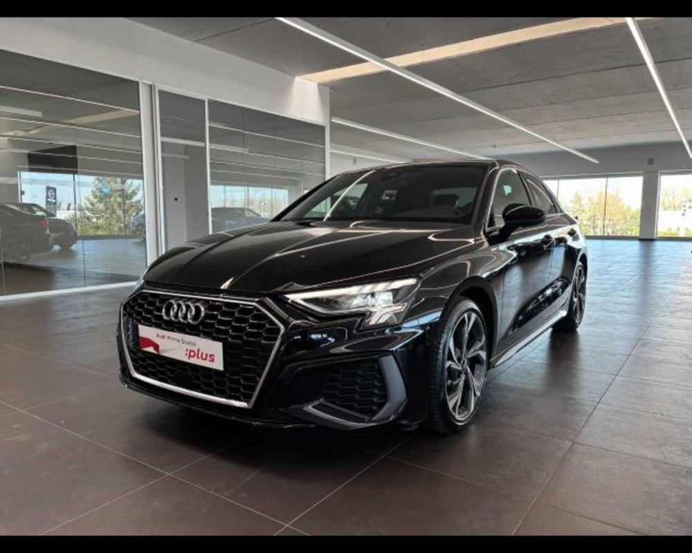 Audi A3 Sedan usata a Bologna