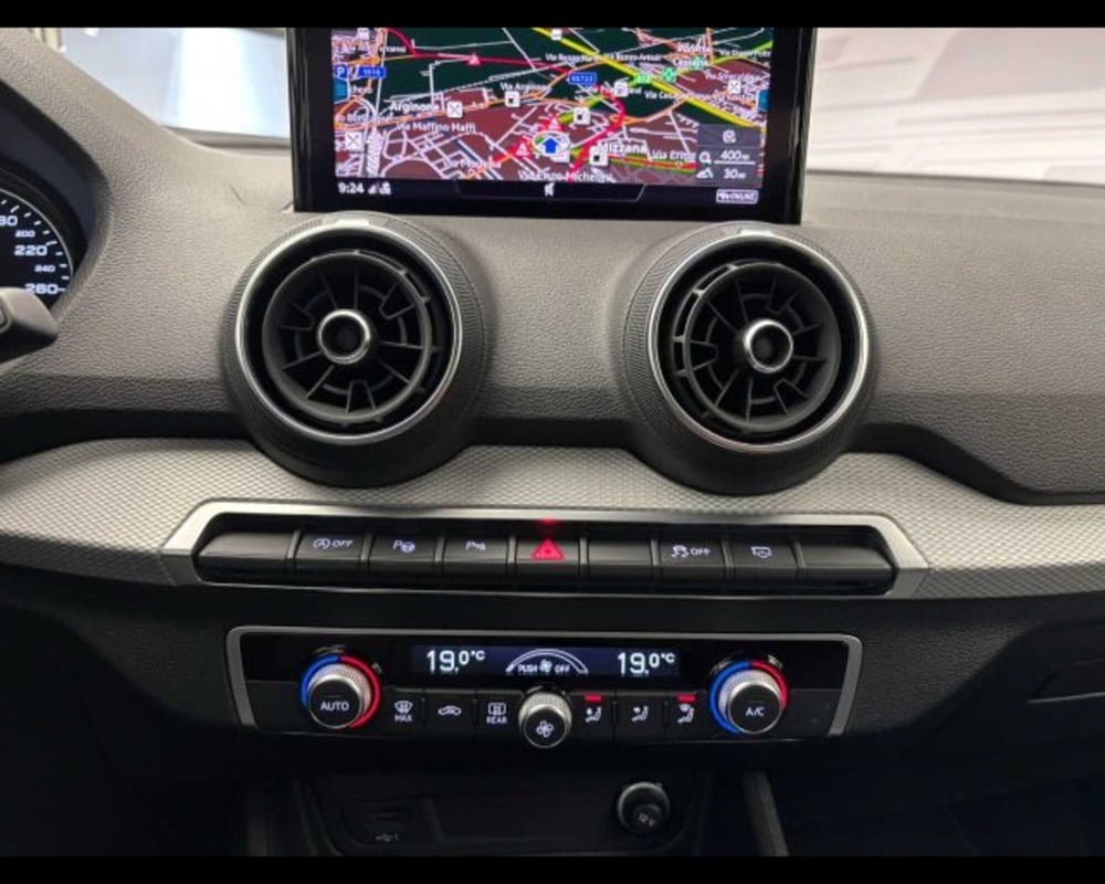Audi Q2 usata a Bologna (18)