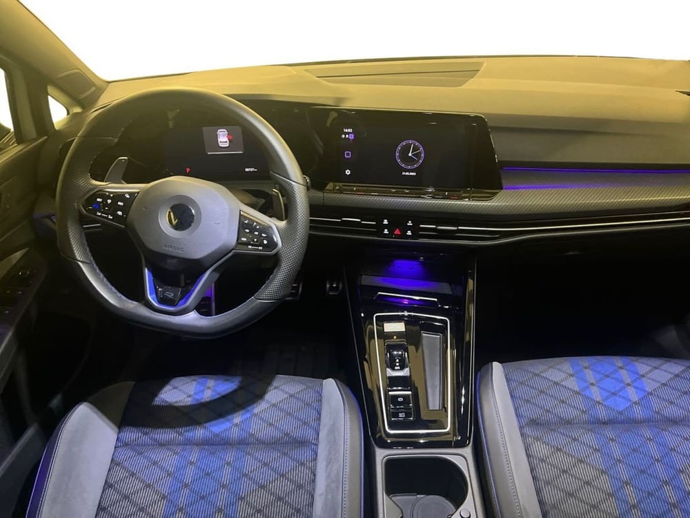 Volkswagen Golf usata a Milano (9)