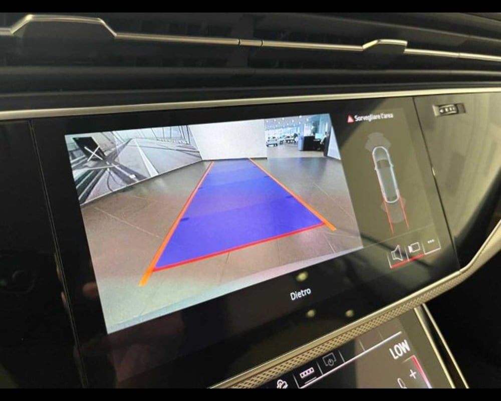 Audi Q8 usata a Bologna (6)