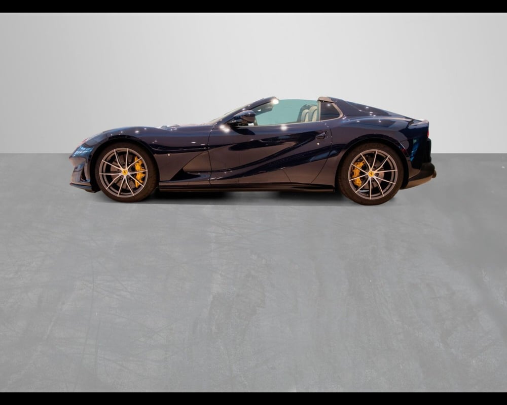 Ferrari 812 Spider usata a Modena (3)