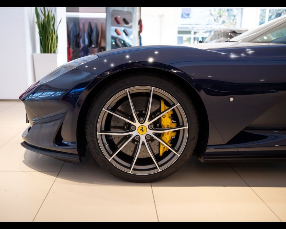 Ferrari 812 Spider usata a Modena (7)