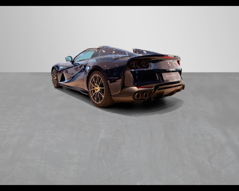 Ferrari 812 Spider usata a Modena (8)