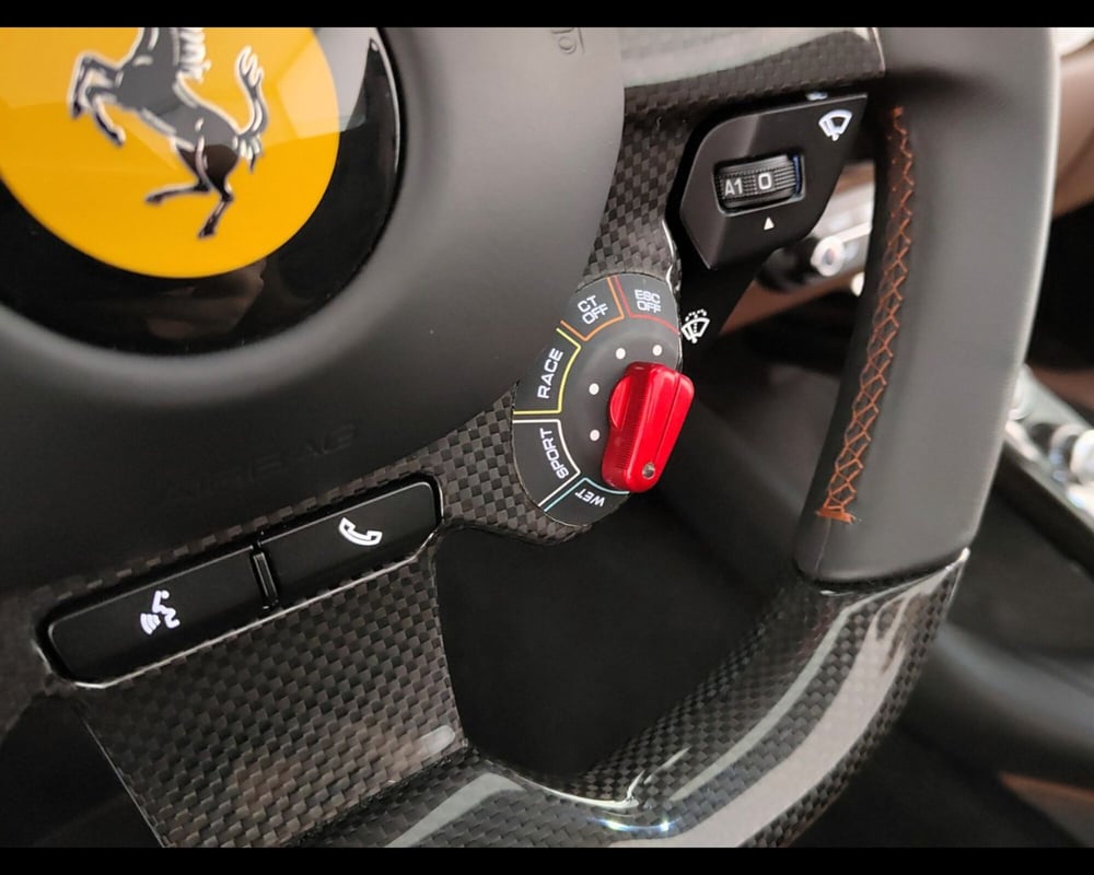 Ferrari 812 Spider usata a Verona (16)