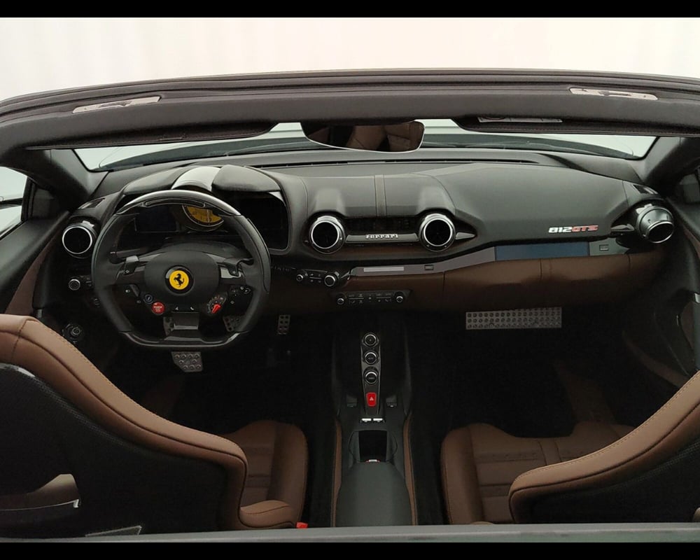 Ferrari 812 Spider usata a Verona (5)