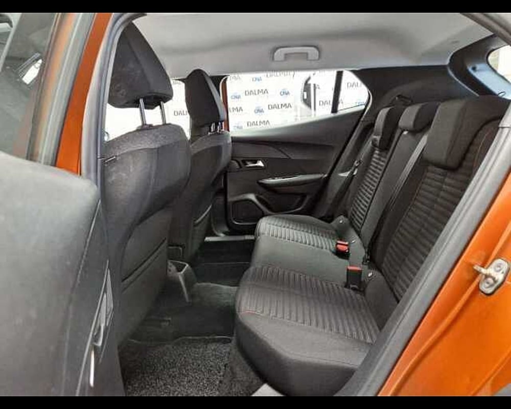 Peugeot 2008 usata a Milano (12)