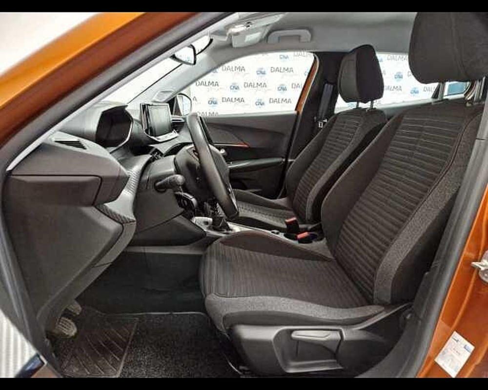 Peugeot 2008 usata a Milano (5)