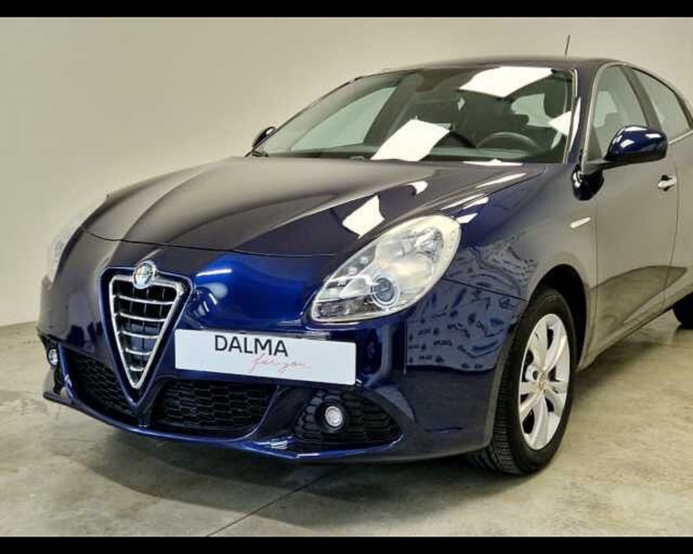 Alfa Romeo Giulietta usata a Milano (14)